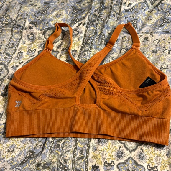 All in motion Womens Large sports bra - Picture 2 of 4